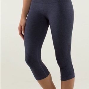Lululemon In The Flow Crop Size 6